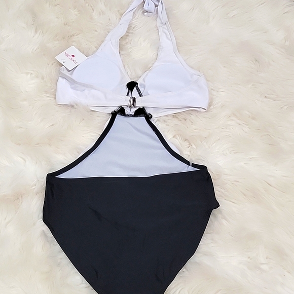 Swimsuit one piece, monokini, halter, new - Picture 5 of 8